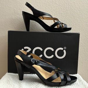 Ecco Calvi Strappy Sandal
